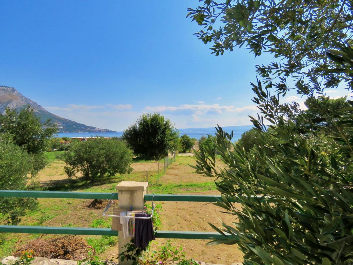 Seaside Apartment أوميس المظهر الخارجي الصورة