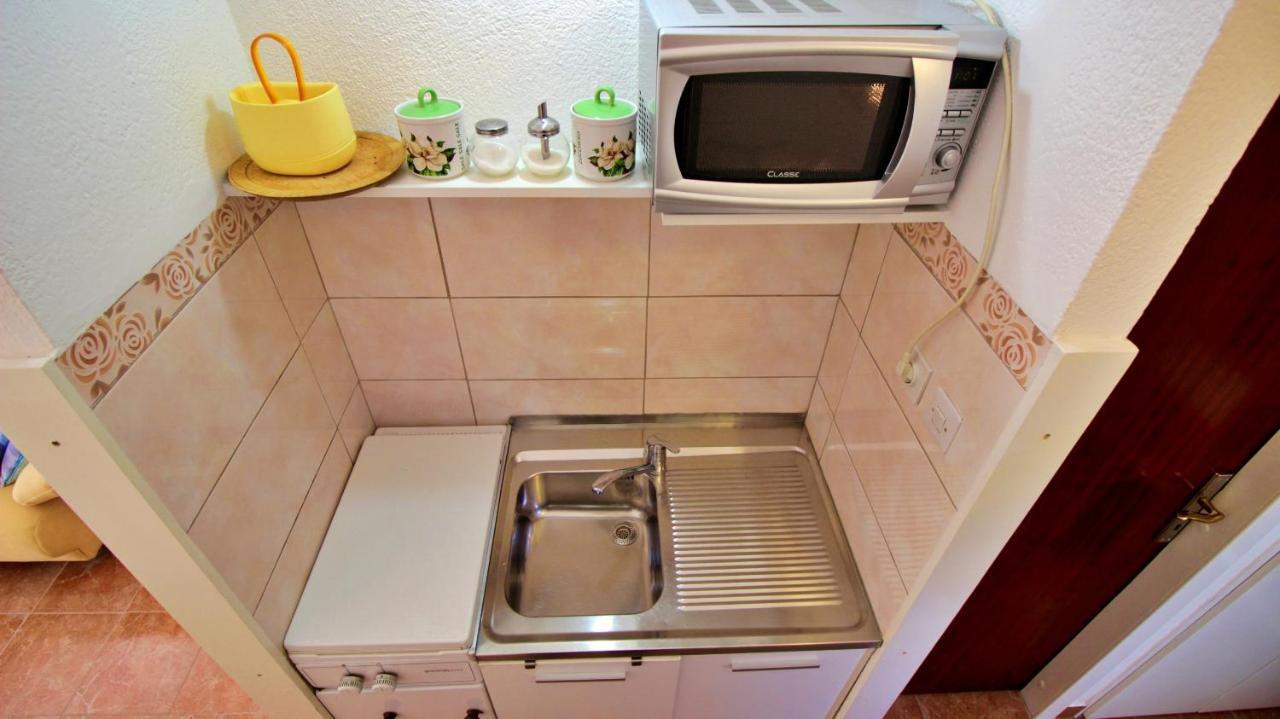 Seaside Apartment أوميس المظهر الخارجي الصورة